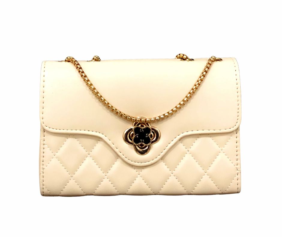 a>Elegant Quilted Crossbody Bag