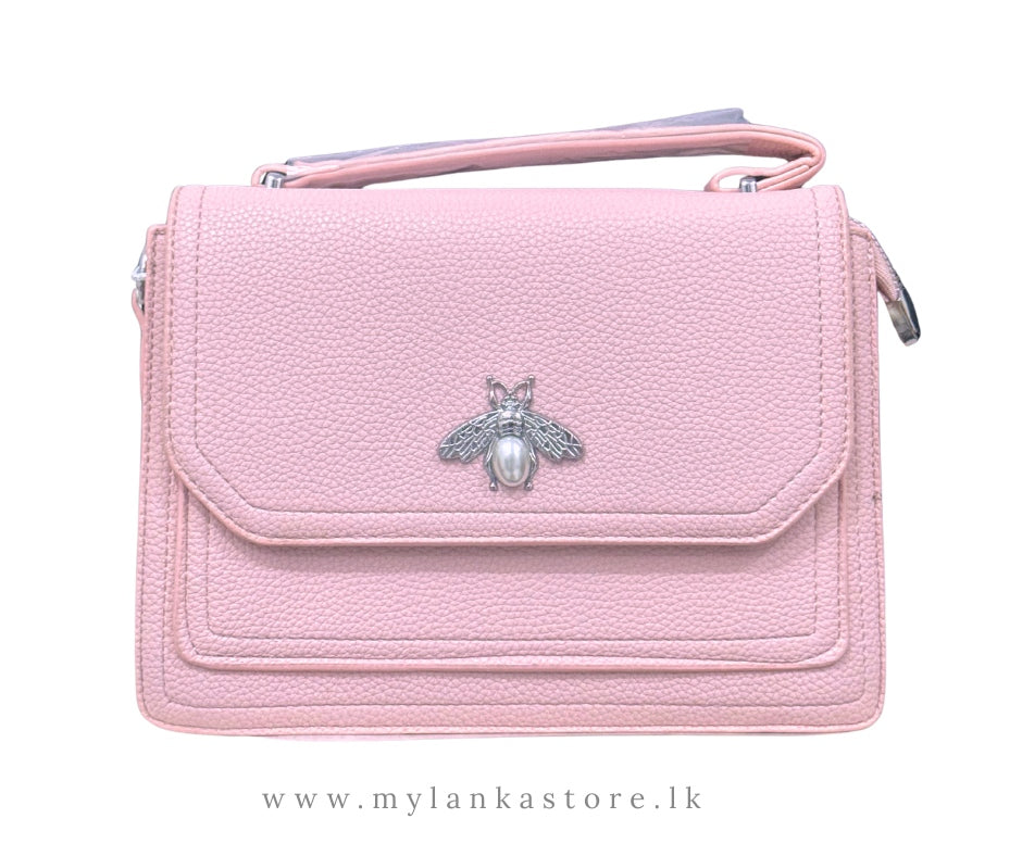 (AAA) Trendy Women’s Handbag with Bee Design – Crossbody & Shoulder Bag