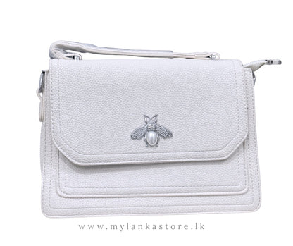 (AAA) Trendy Women’s Handbag with Bee Design – Crossbody & Shoulder Bag