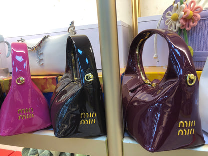 Min Min Handbag for Women – Stylish Mini Glossy Bag