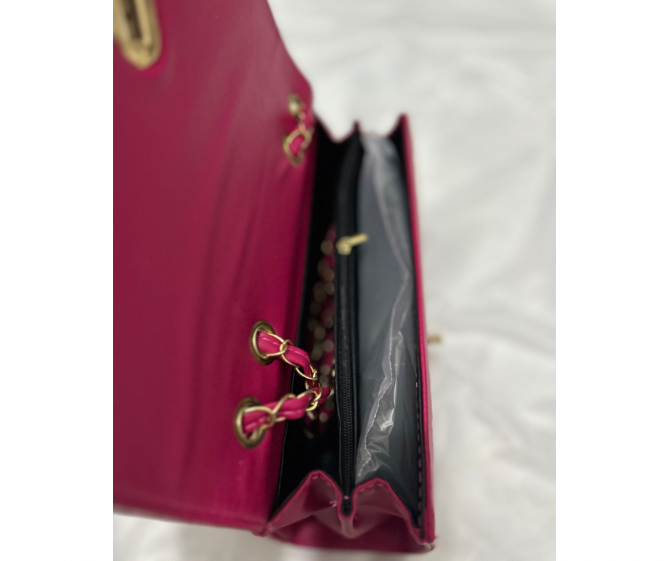 AAA- Quilted Mini Shoulder Bag – Elegant & Everyday Ready