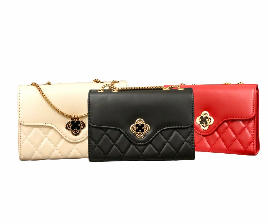 a>Elegant Quilted Crossbody Bag